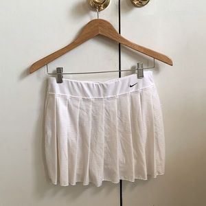 Nike white pleated tennis skirt with shorts